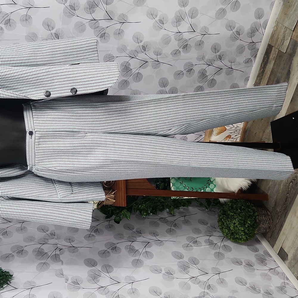 Haberdashery Houndstooth Blazer and Trousers Pant Suit - 14 Petite - Picture 8 of 16